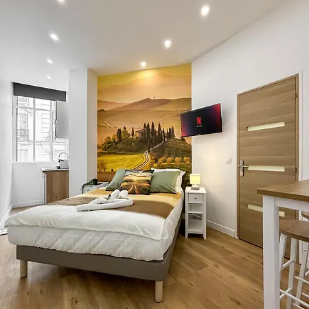 Nets - La Coulee Verte Apartment